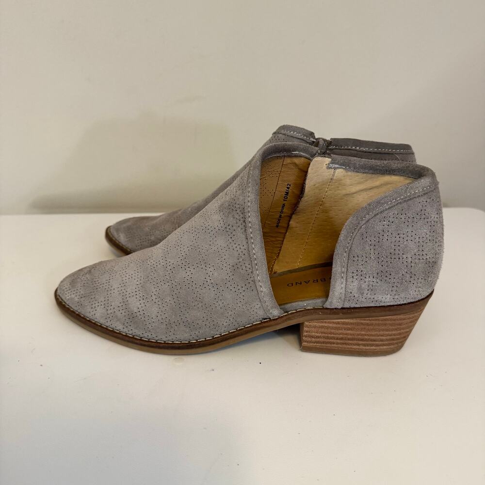 Lucky Brand Felixah D'Orsay Bootie Womens 10M Gray Almond Toe Perforated Suede - Picture 5 of 9